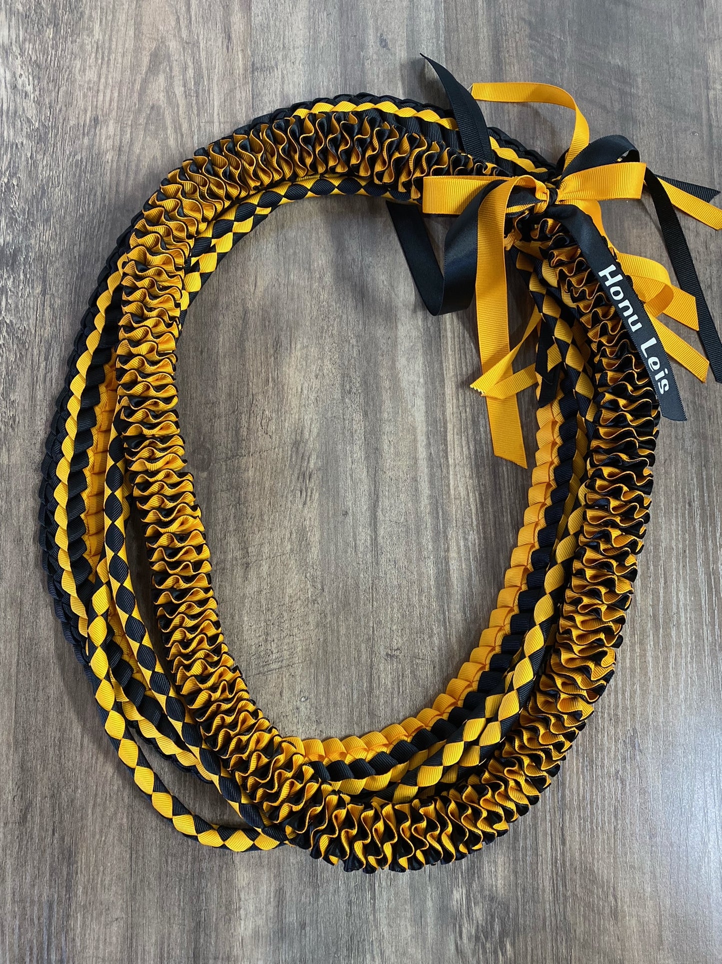 3 Lei Pack - Black & Gold